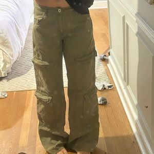 Bershka Cargo pants